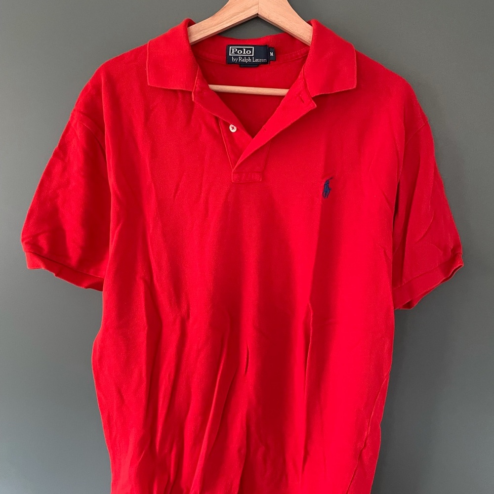 Red polo
